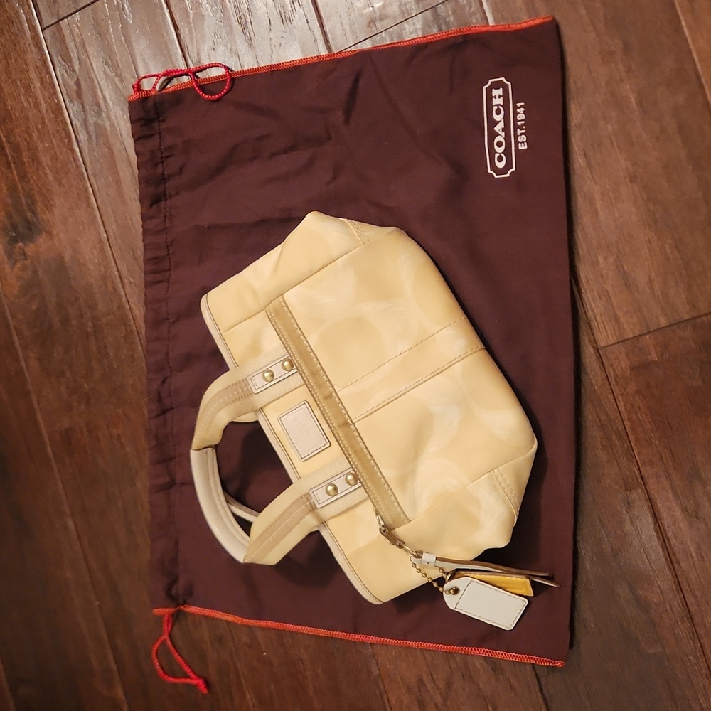 Tan Coach Bag with Dust Protector